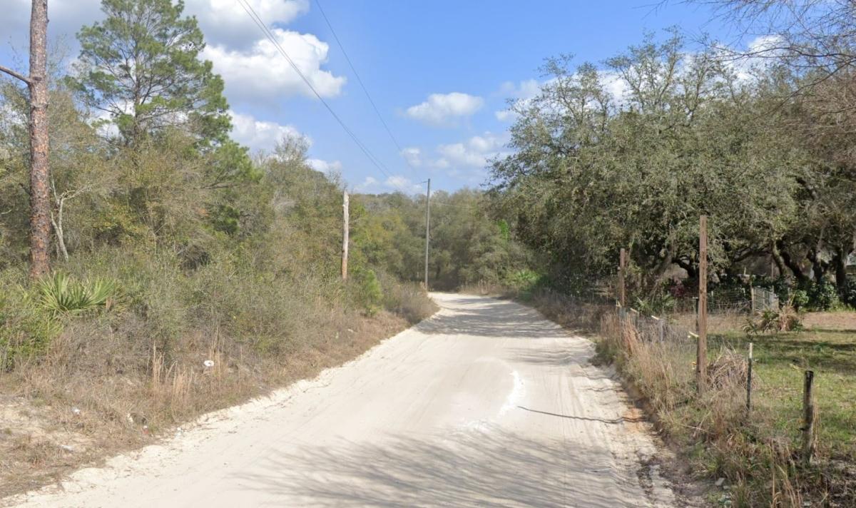 1.28 Acres for Sale in Umatilla, FL