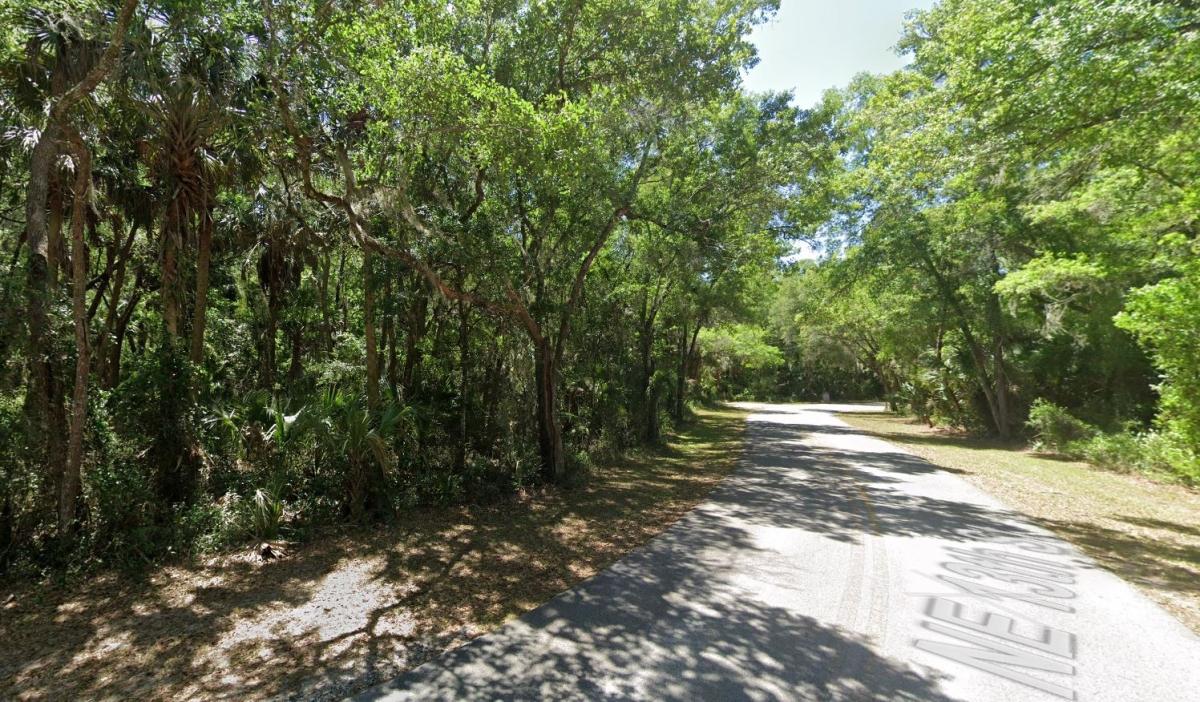 0.69 Acres for Sale in Crystal River, FL