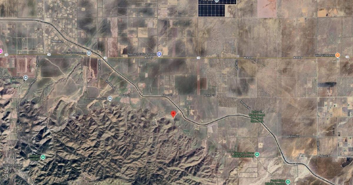 5.13 Acres for Sale in Lake Hughes, CA