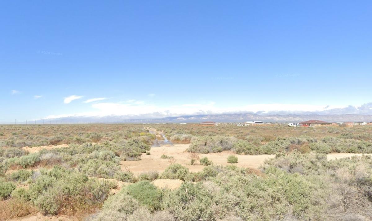 2 Lots Side by Side in California City