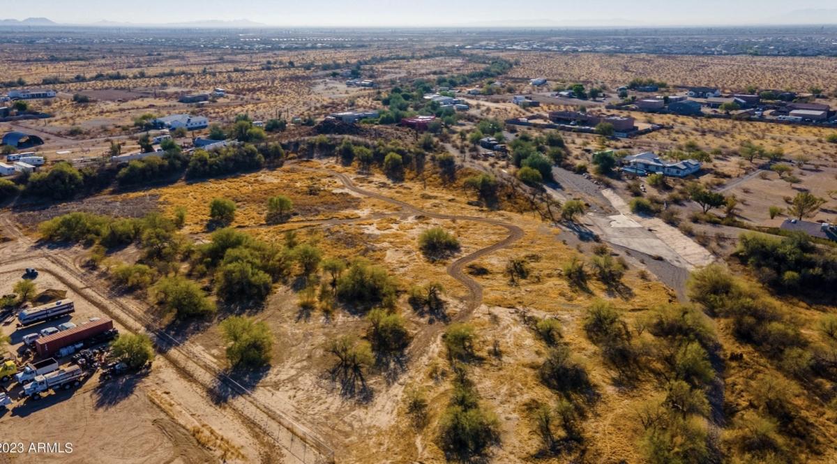 4 Acre Lot in Surprise