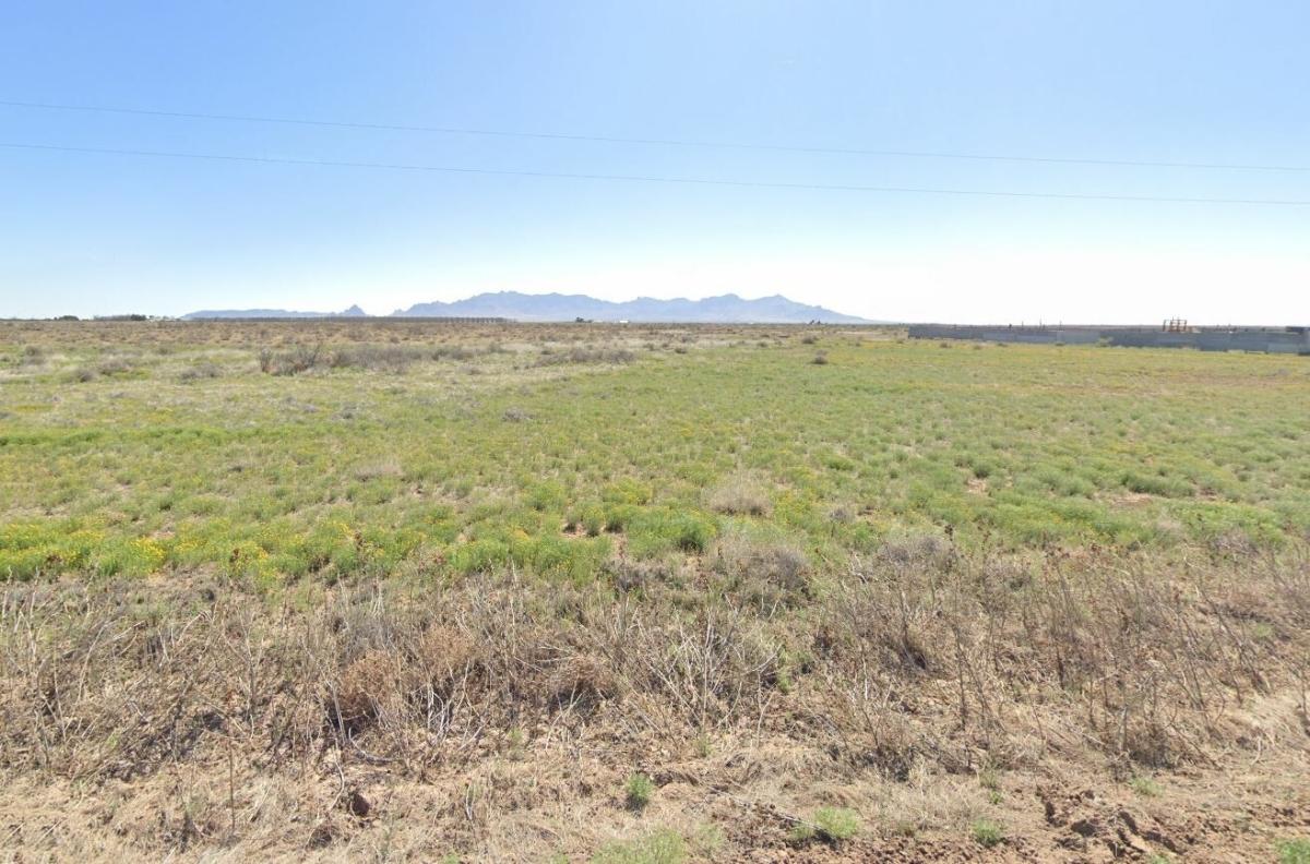 0.5 Acres for Sale in Akela, New Mexico
