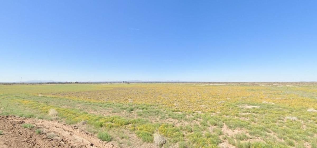 0.5 Acres for Sale in Akela, New Mexico