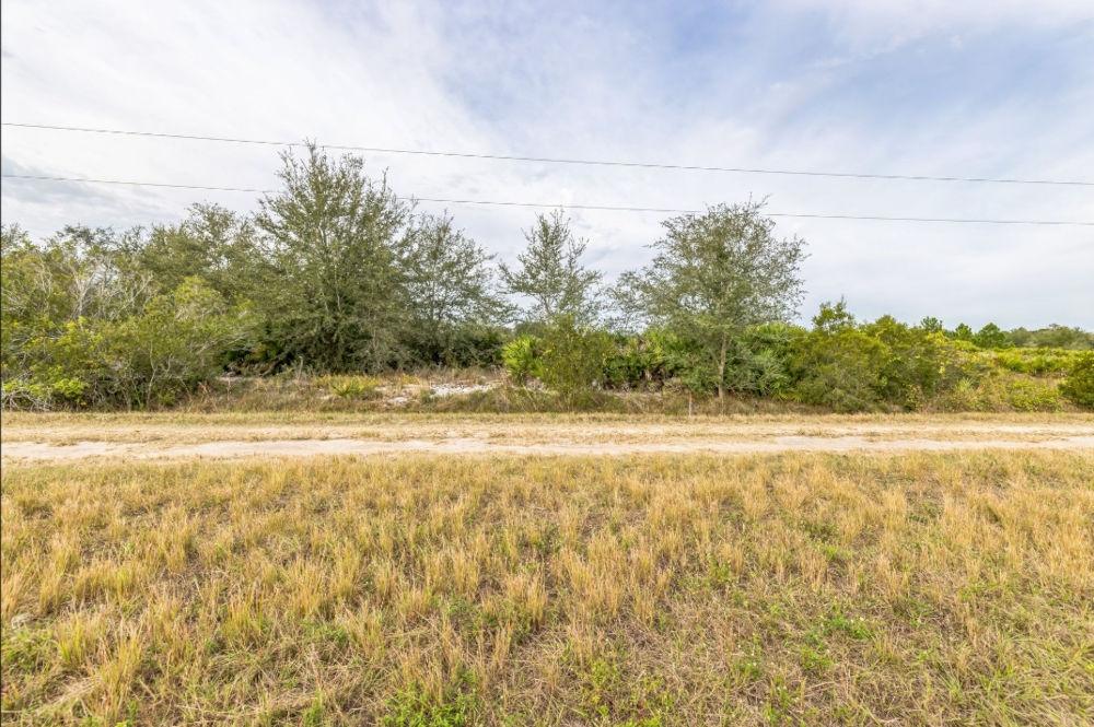 1.14 Acres for Sale in Avon Park, Florida