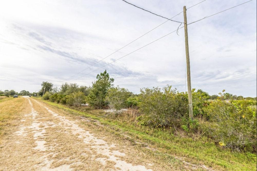 1.14 Acres for Sale in Avon Park, Florida