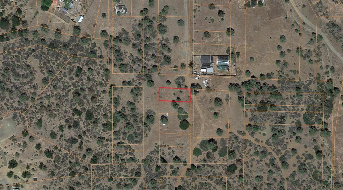 .14 Acres for Sale in Hornbrook, California
