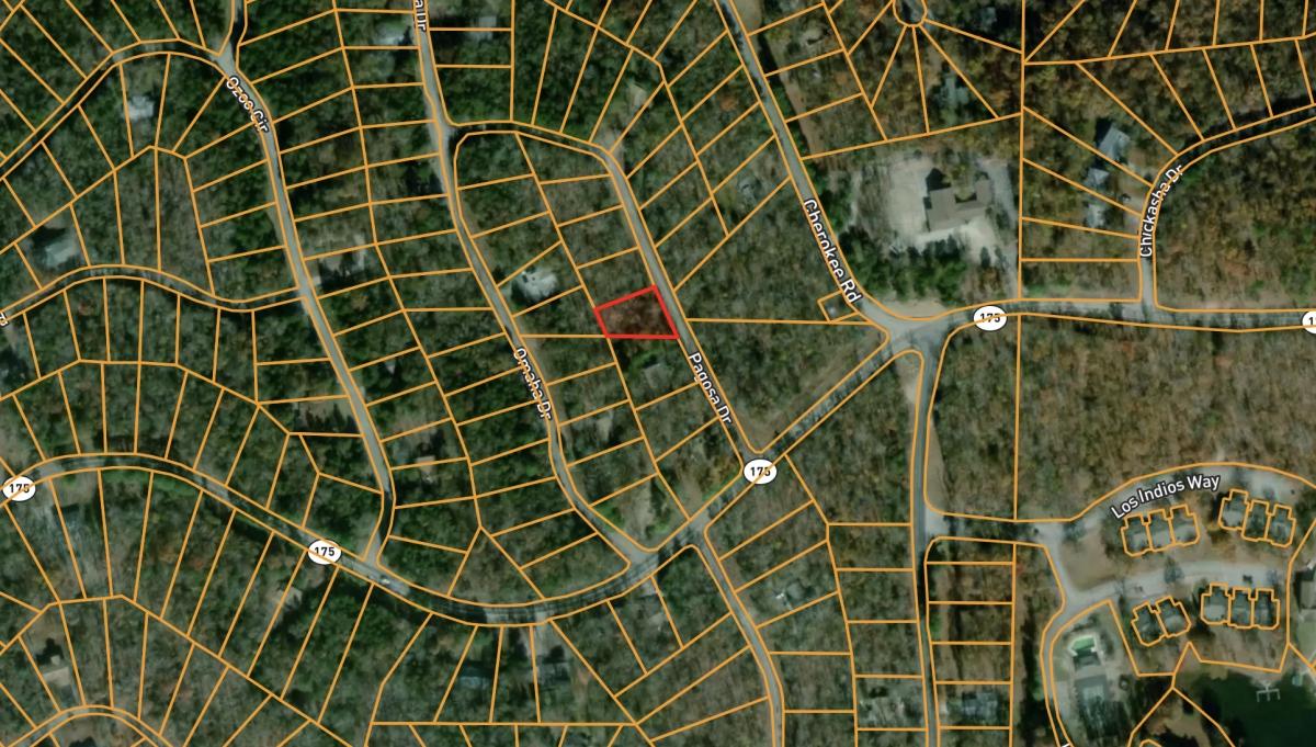 .32 Acres for Sale in Cherokee Village, Arkansas