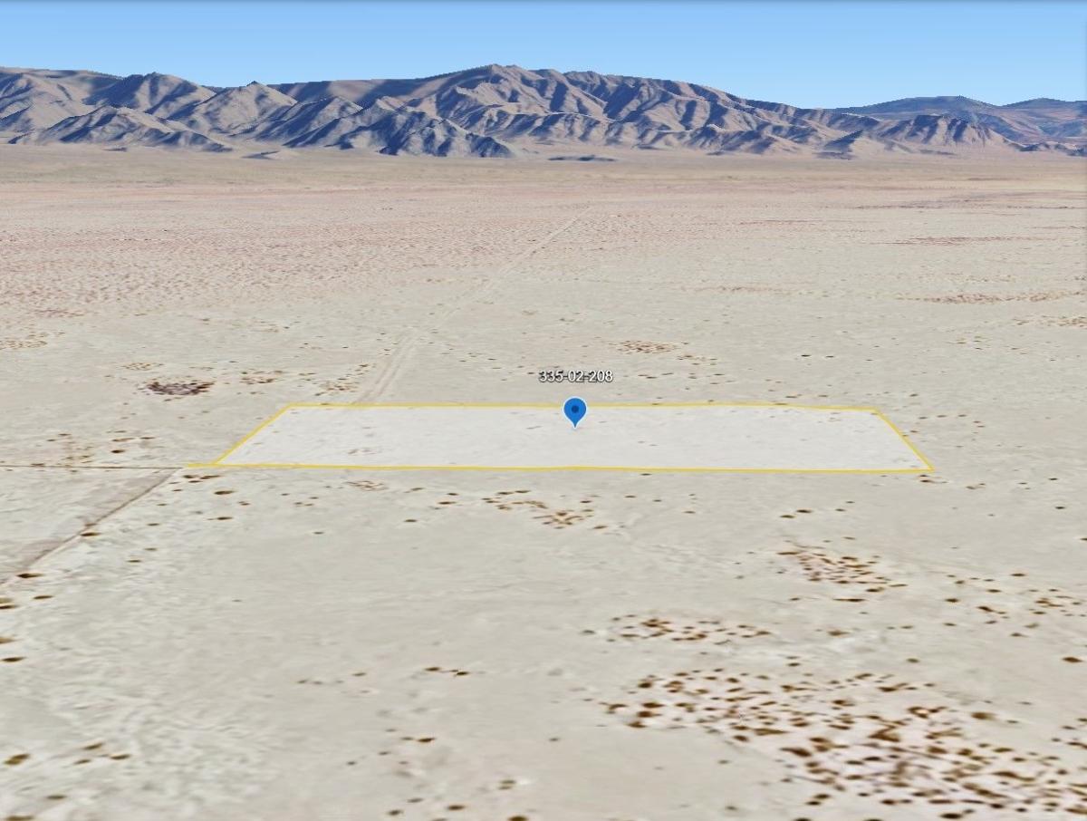 1.05 Acres for Sale in Kingman, Arizona