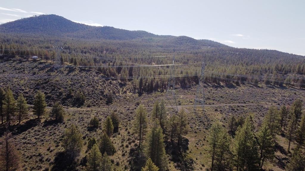 3.22 Acres for Sale in Beatty, Oregon