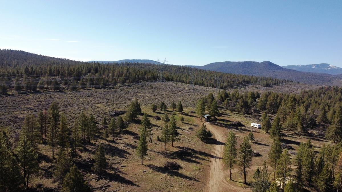 3.22 Acres for Sale in Beatty, Oregon
