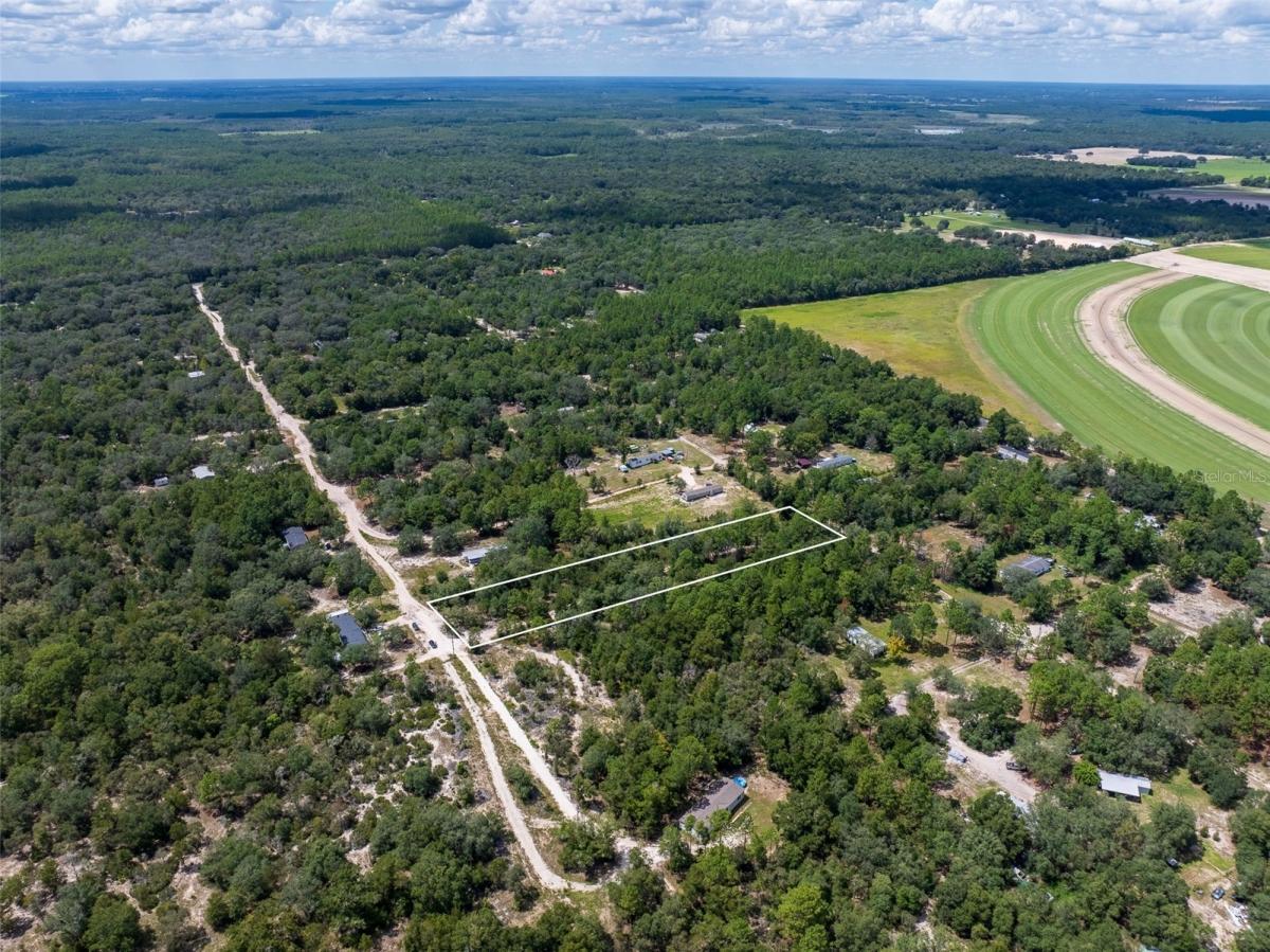 2.5 Acres for Sale in Bronson, Florida