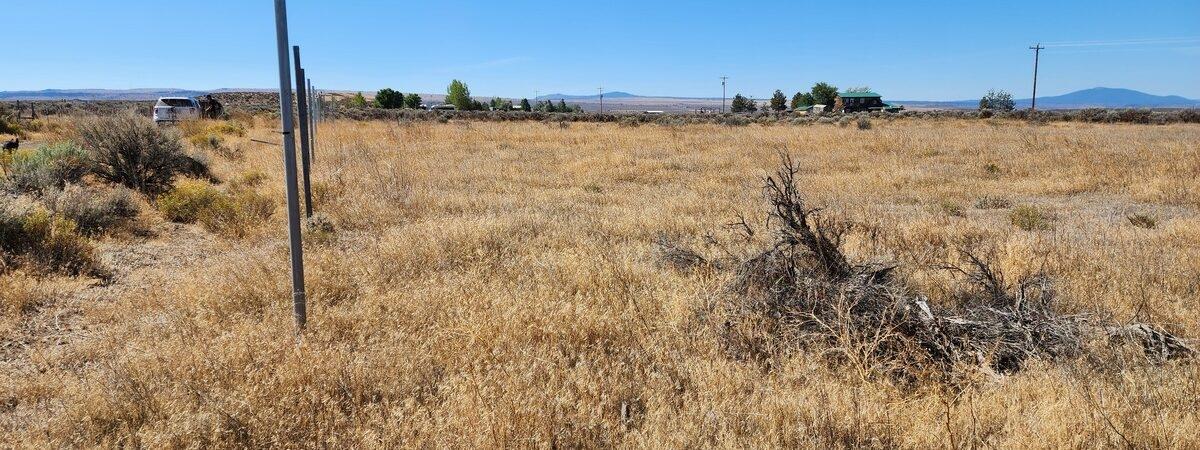 1 Acres for Sale in Christmas Valley, Oregon