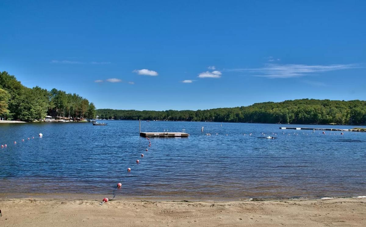 0.39 Acres for Sale in Lake Ariel, Pennsylvania