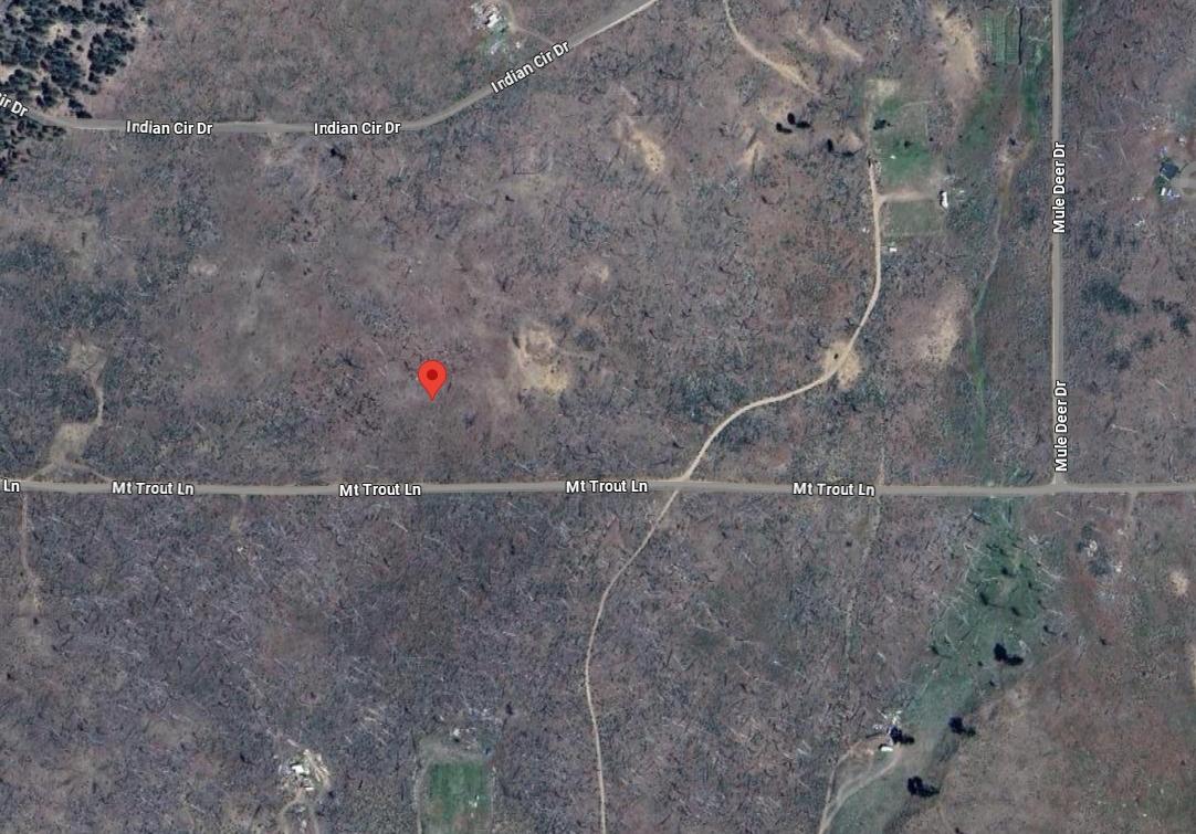 2.63 Acres for Sale in Sprague River, Oregon