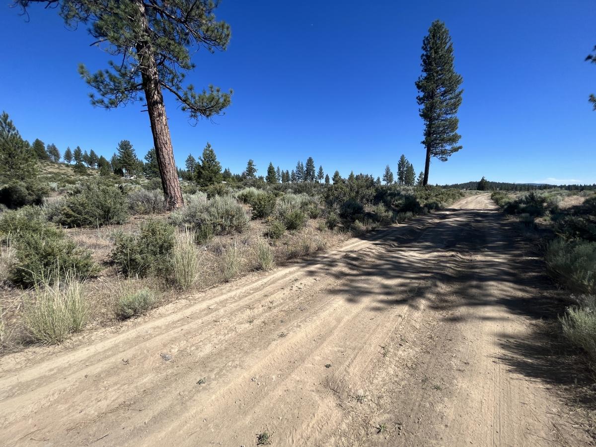 2.63 Acres for Sale in Sprague River, Oregon