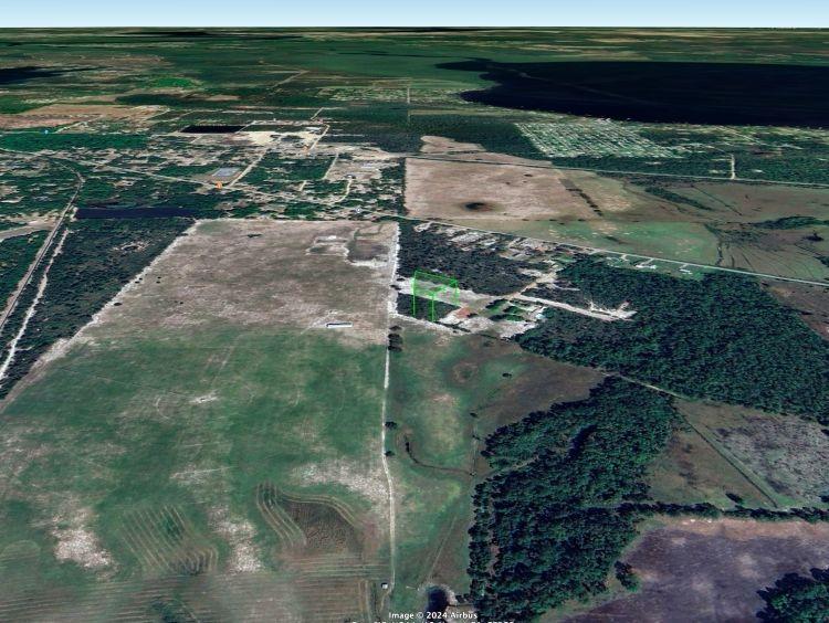 0.88 Acres for Sale in Crescent City, Florida