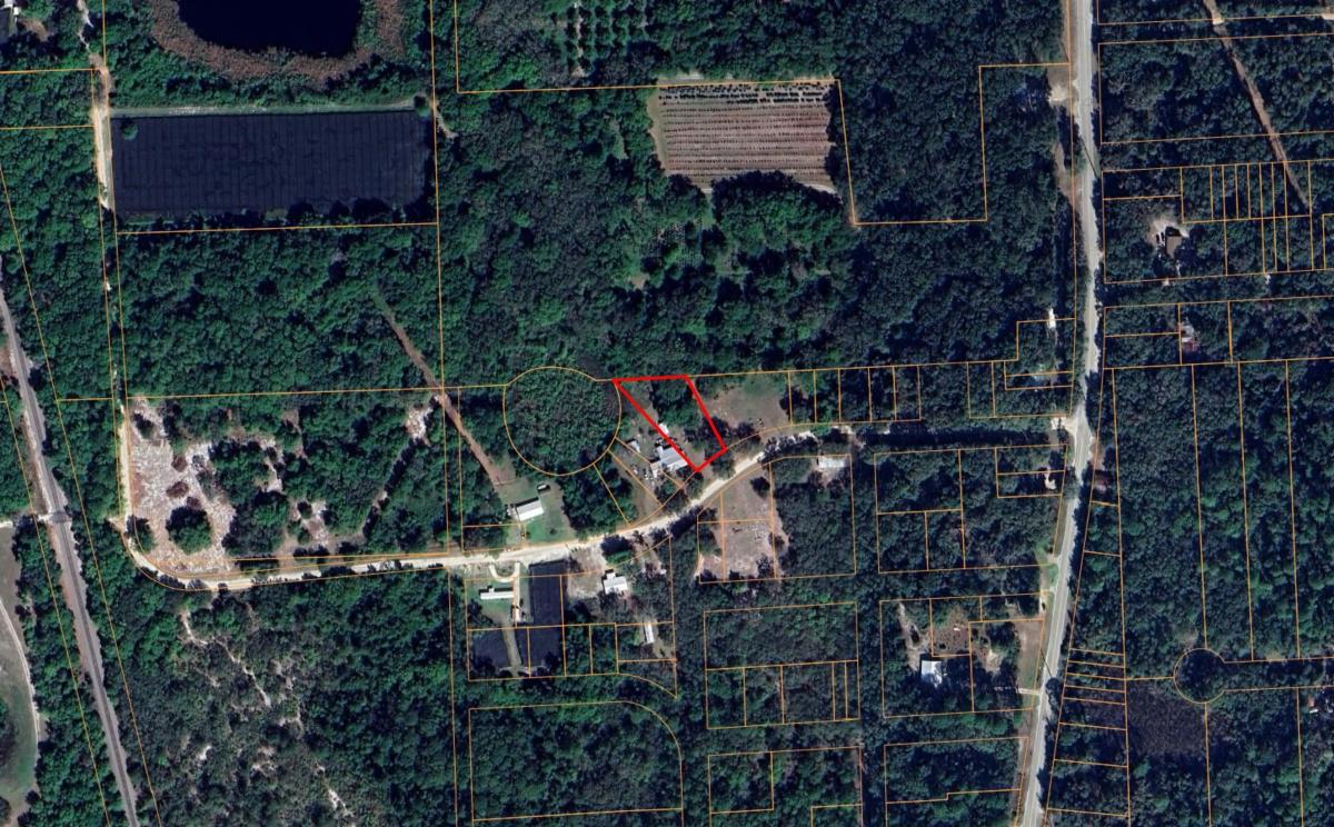0.46 Acres for Sale in Crescent City, Florida
