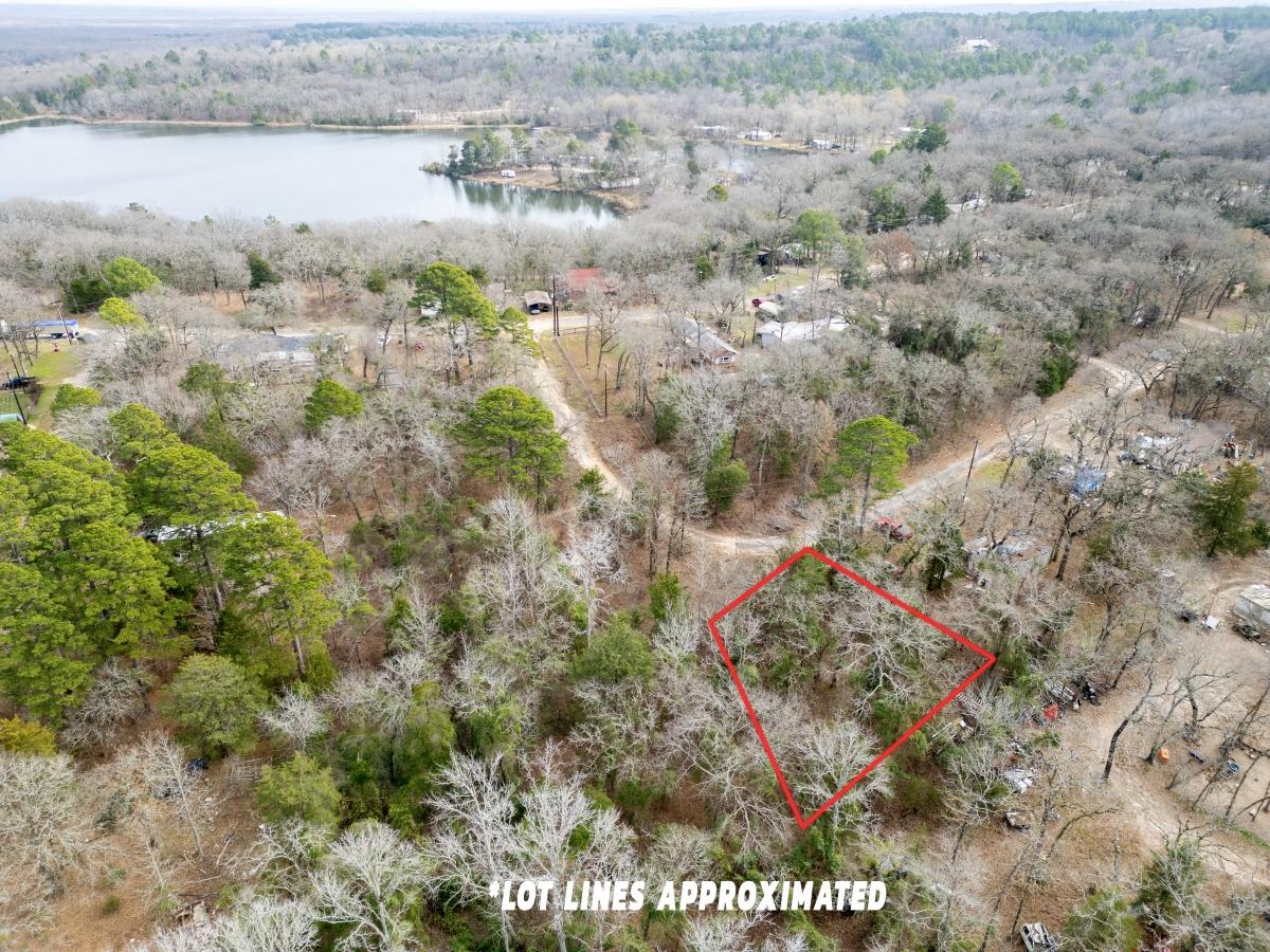 0.19 Acres for Sale in Mineola, Texas