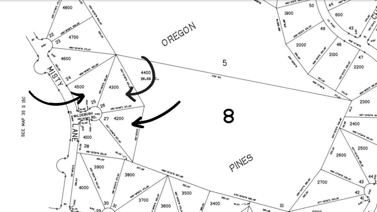 4.72 Acres for Sale in Chiloquin, Oregon