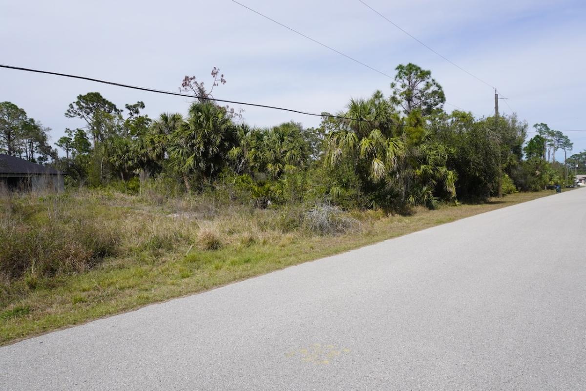 0.46 Acres for Sale in North Port, Florida