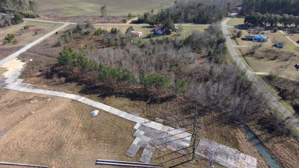 7.88 Acres for Sale in Wadley, Georgia