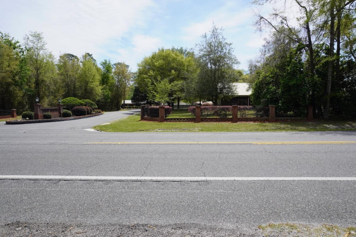 0.73 Acres for Sale in Lake City, Florida