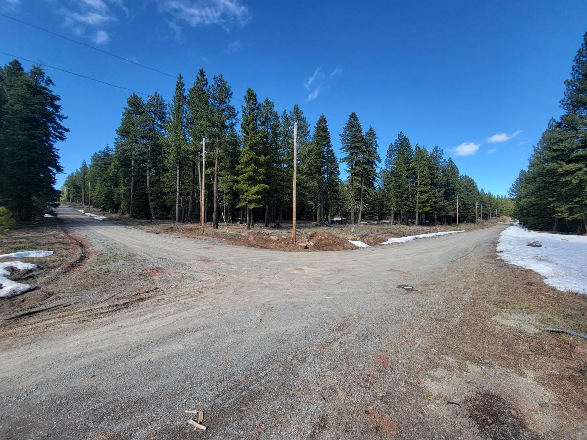 1.02 Acres for Sale in Alturas, California