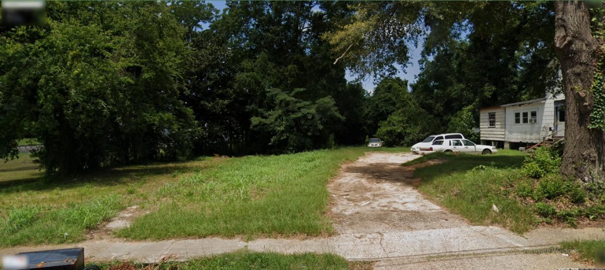 0.35 Acres for Sale in Laurel, Mississippi