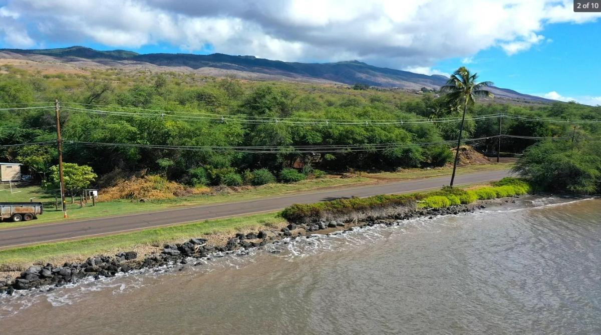 6 Acres for Sale in Kaunakakai, Hawaii