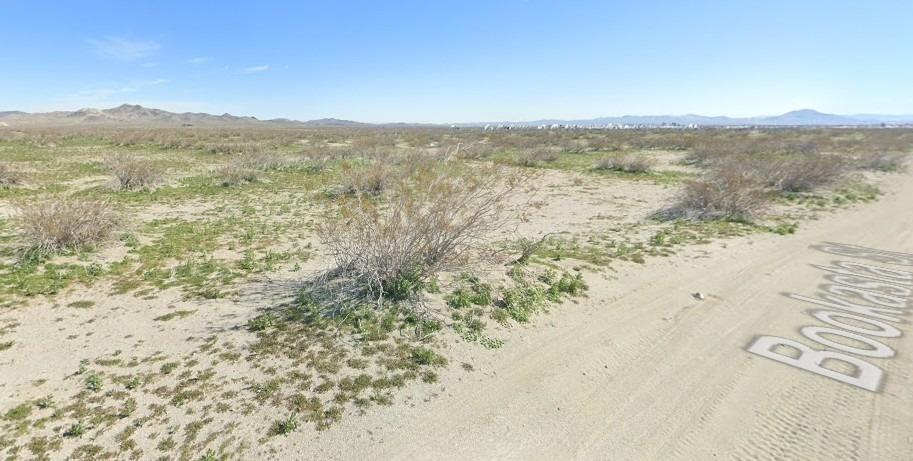9.65 Acres for Sale in Adelanto, California