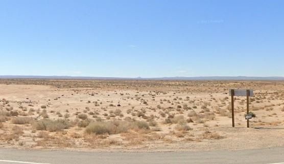 10.18 Acres for Sale in Hinkley, California