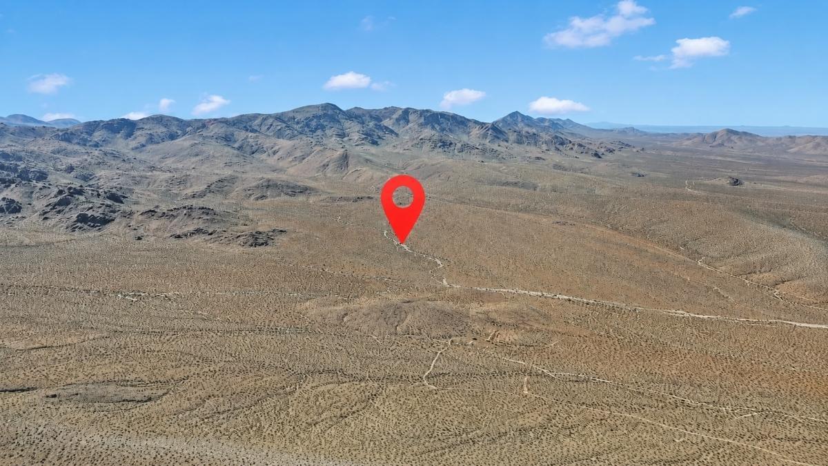 10 Acres for Sale in Lucerne Valley, California