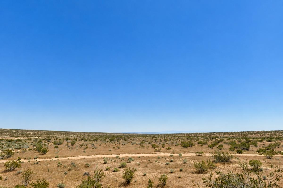 2.35 Acres for Sale in California City, California