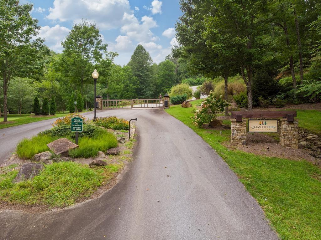 1.98 Acres for Sale in Franklin, NC